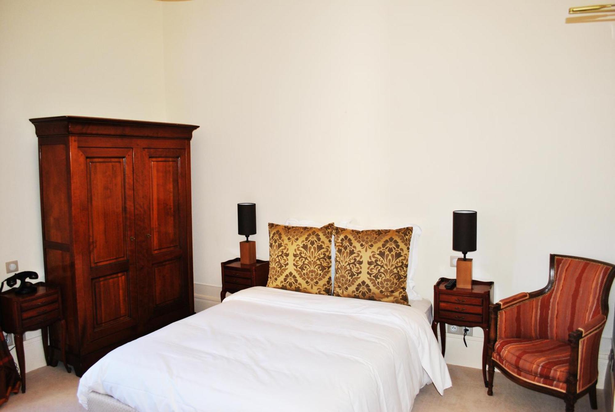 Logis Château Saint Marcel Boé Quarto foto